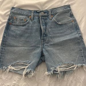 Levi shorts